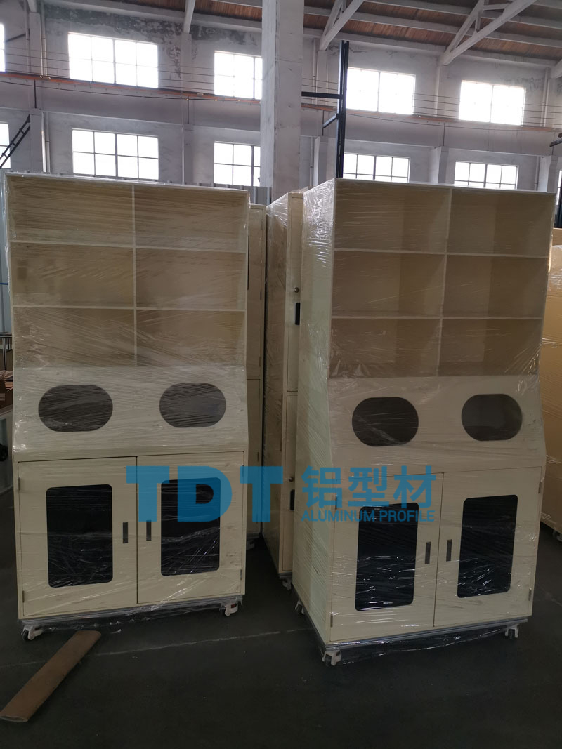 無(wú)塵車(chē)間儲(chǔ)物柜